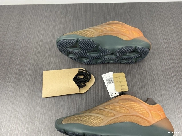 V3 Boost 700 Adidas Yeezy Copfade GY4109 0713